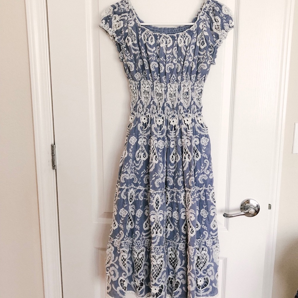Anthropologie nursing friendly dress